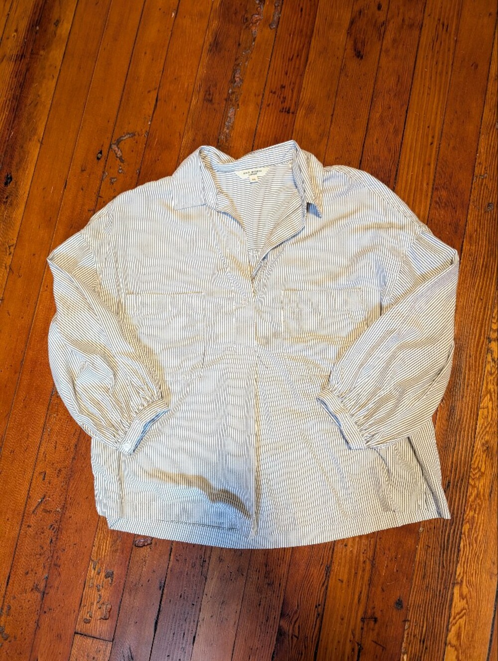 Max Studio Blouse - Picture 2 of 3